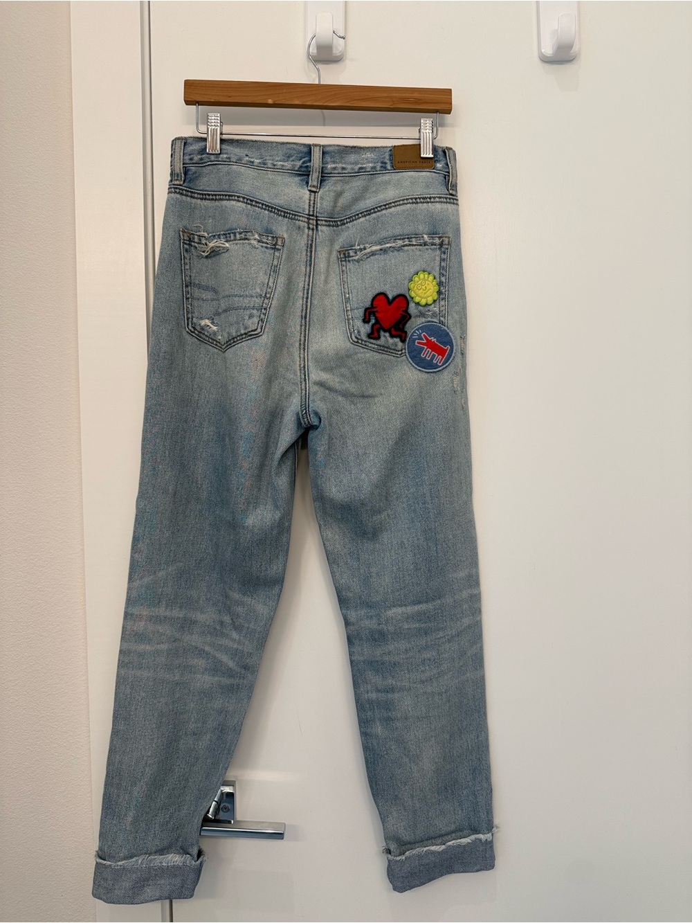 American Eagle Keith Haring Patched Mom Jeans Size 4 - Picture 7 of 9